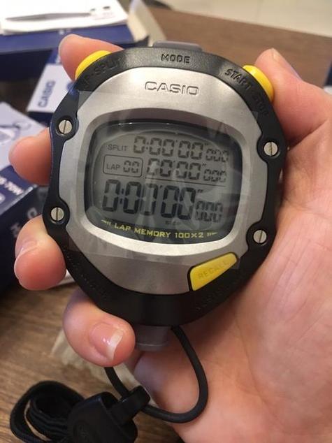 卡西欧怎么停掉秒表