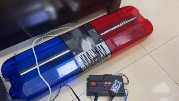 街鹰警灯警报器模拟器游戏截图