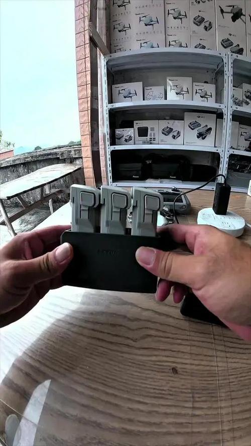 大疆mini3充电正确方法