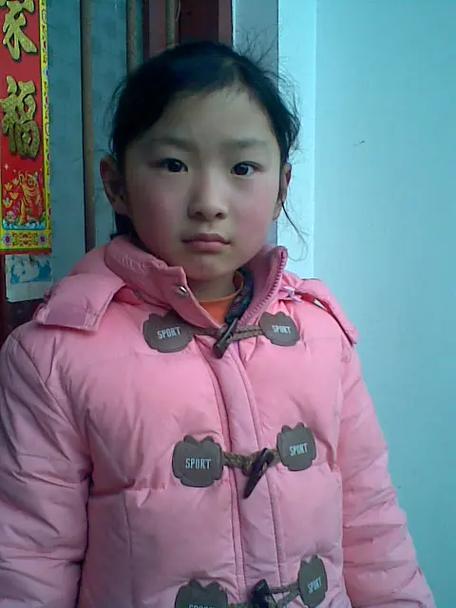 不嫌侄女截图
