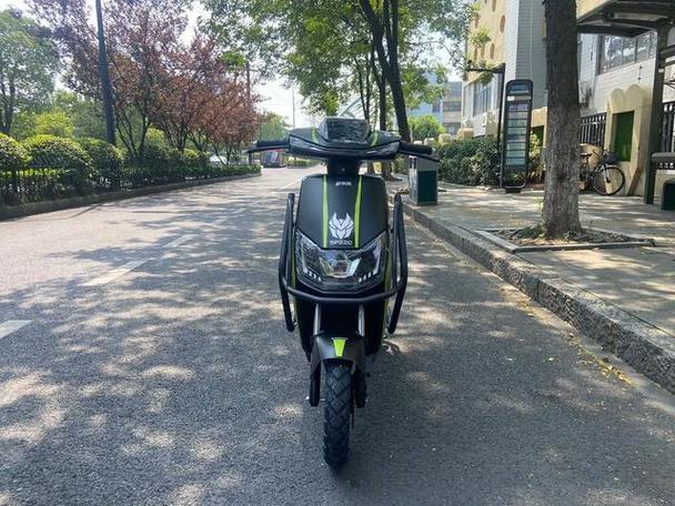 买什么电动车跑的久