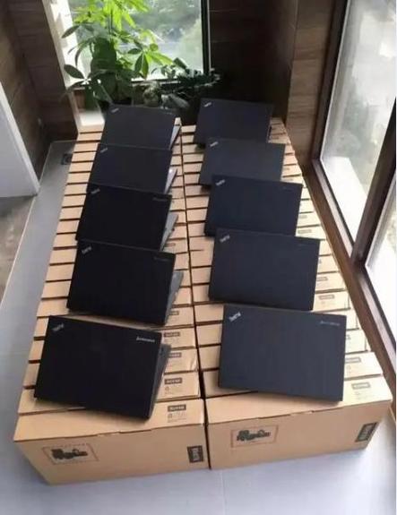 电脑租赁图标