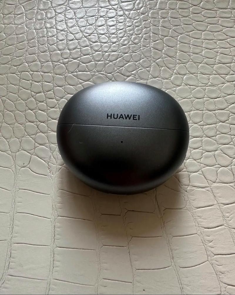 华为蓝牙耳机红绿蓝交替闪烁截图