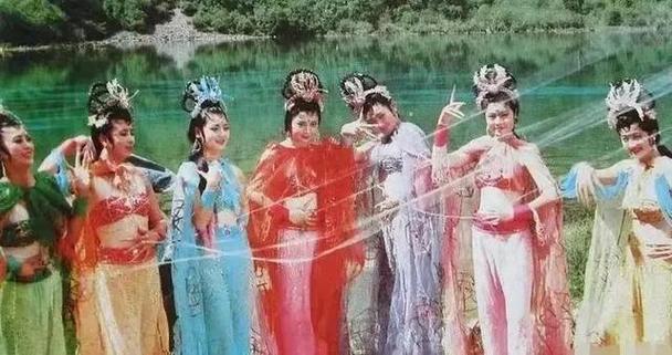 七个人抓蜘蛛