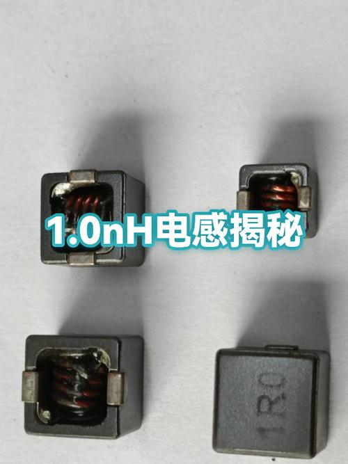 碰到数据线感觉被电