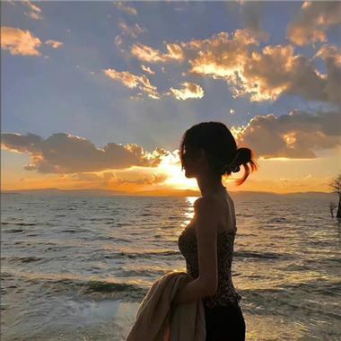 美女头像清新自然高清