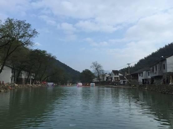 余姚到鹿亭中村怎么走