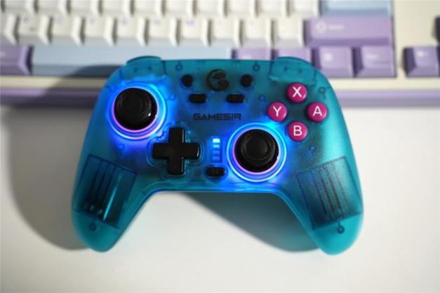 ns pro手柄蓝色灯