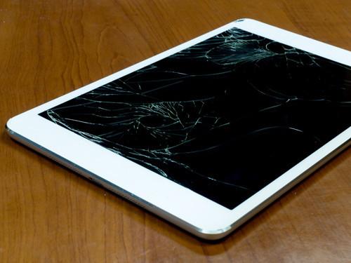 ipadmini5外屏碎了截图