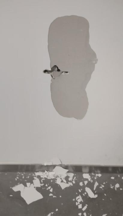 房子装修不到一年墙皮有脱落正常吗截图