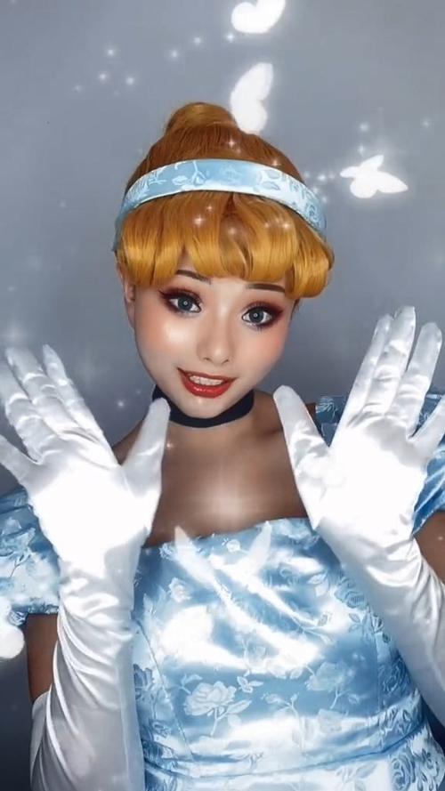 扮灰姑娘该画什么妆