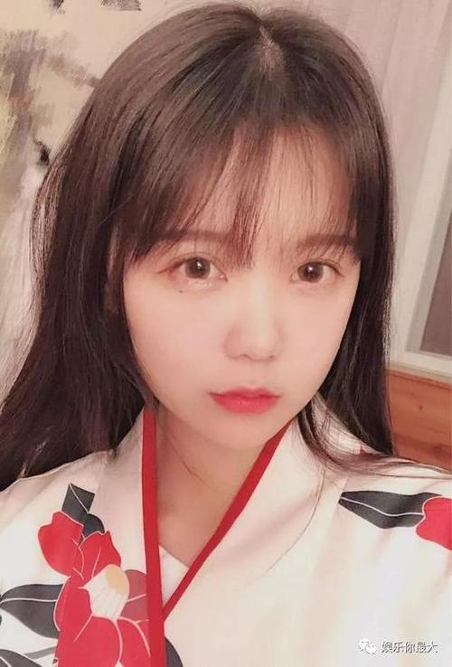 开视频怎么用美颜相机镜头