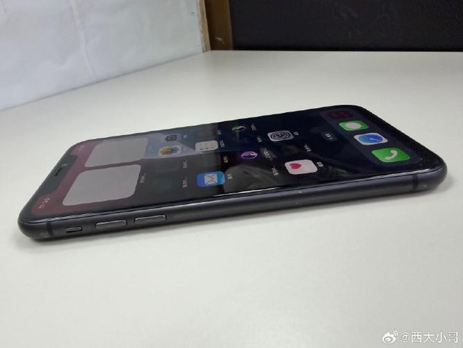 苹果11可以换外屏吗
