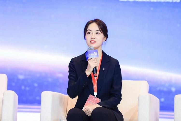 莉莉丝交易中心截图