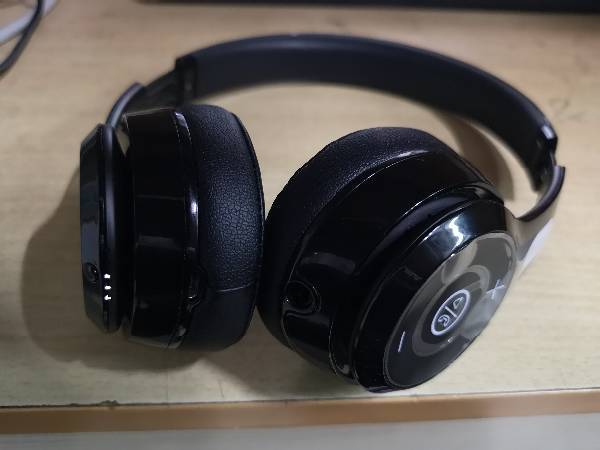 beats灯一直亮关不了游戏截图