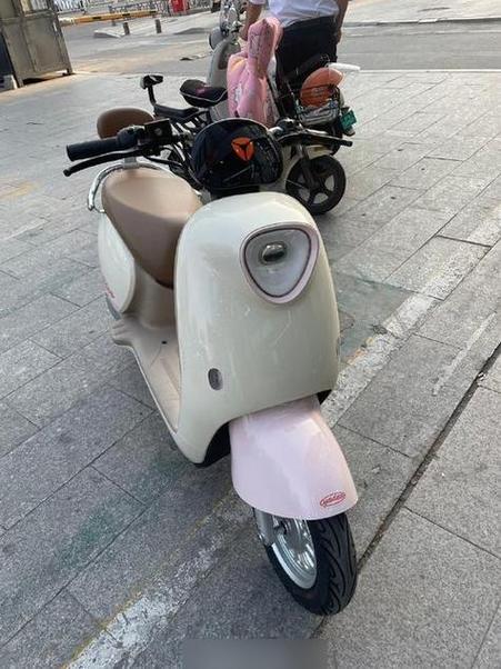 电动车400斤会压坏吗