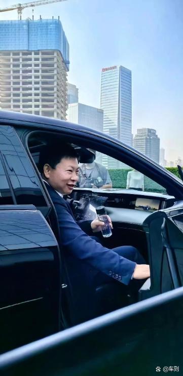余承东占了多少股份缩略图