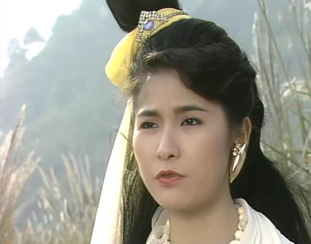 三宵扮演者