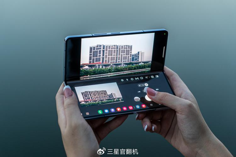 折叠手机分屏模式怎么开启截图