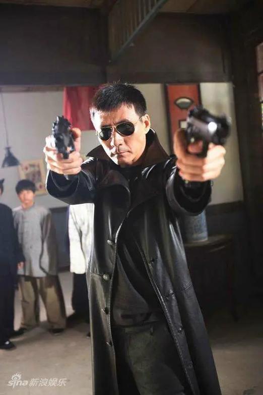燕双鹰系列一共有几部图标