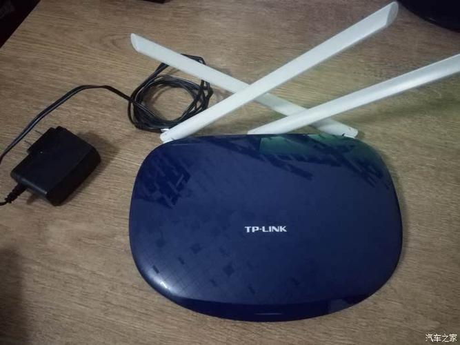 路由器蓝色灯光一直闪烁的解决方法