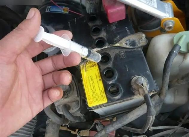 电瓶电用完加液还是满电加液截图