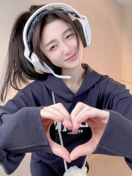 lol手游女主持