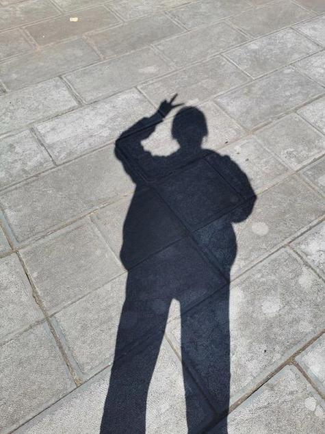 照相忌讳照自己影子