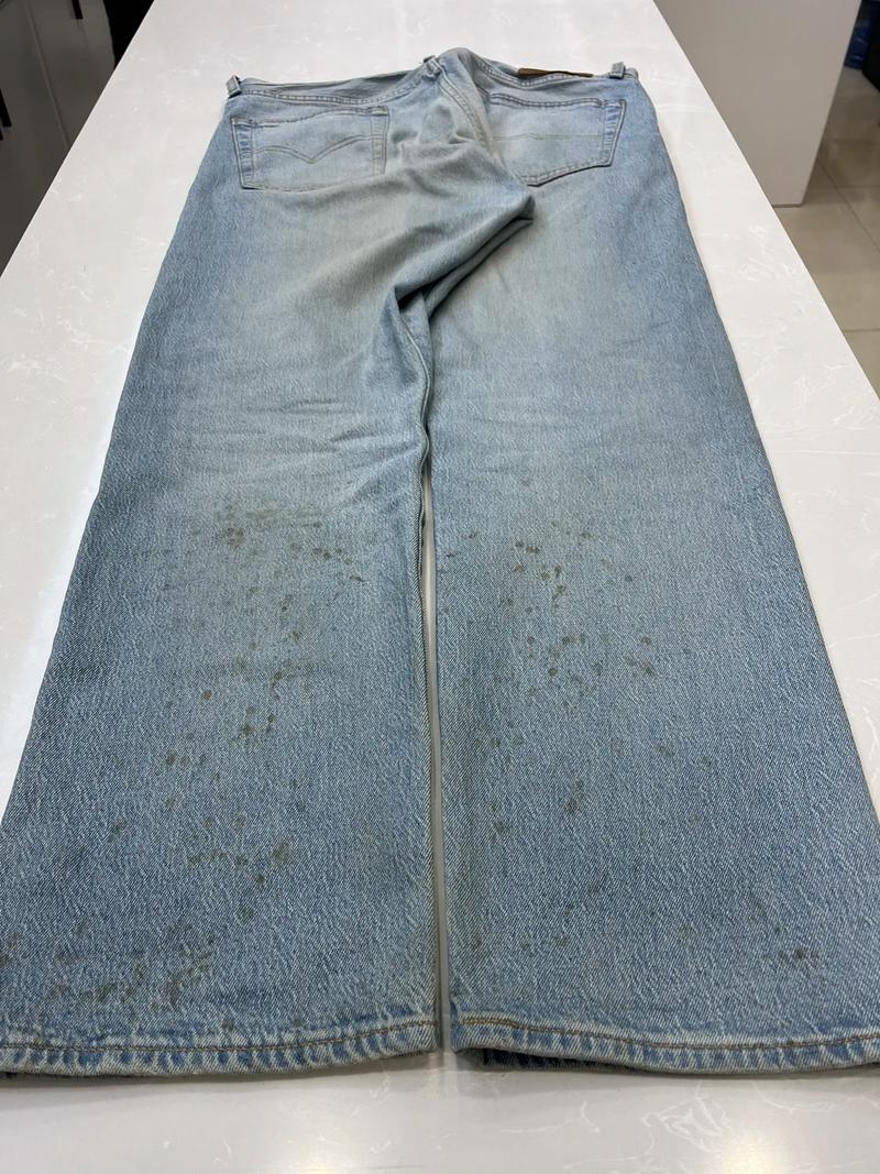 胶泥弄到裤子怎么才能洗得掉缩略图