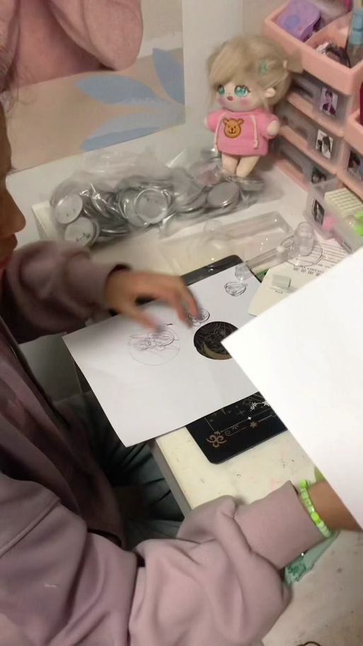 自制吧唧保护套