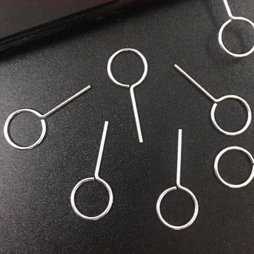 手机卡的顶针用什么代替截图