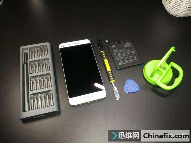 小米5s更换电池教程