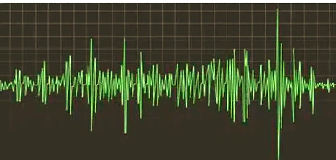 实时声音波形截图