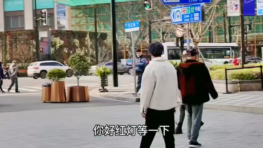 晴胜凯龙街头吻原声合集截图