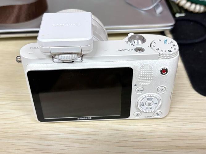 三星nx1000属于什么相机