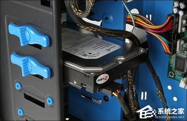 电脑dvd驱动器怎么安装缩略图