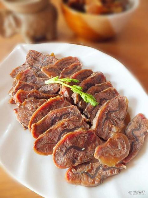 为什么集市上的酱牛肉才25斤
