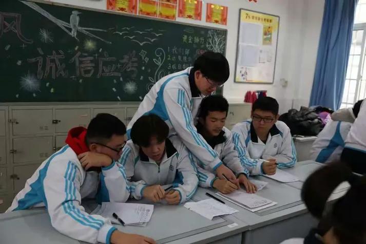 广告公司学徒工资待遇截图