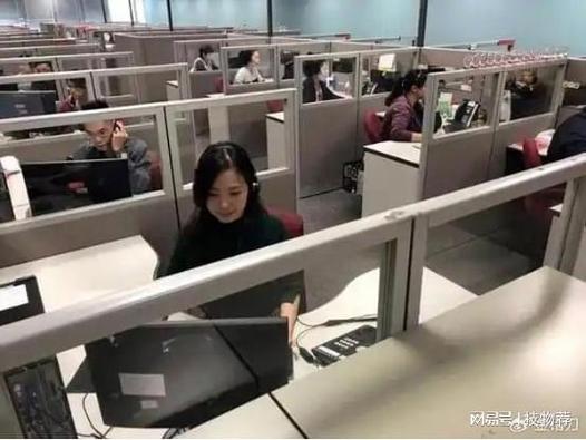 索尼电视服务24小时热线游戏截图