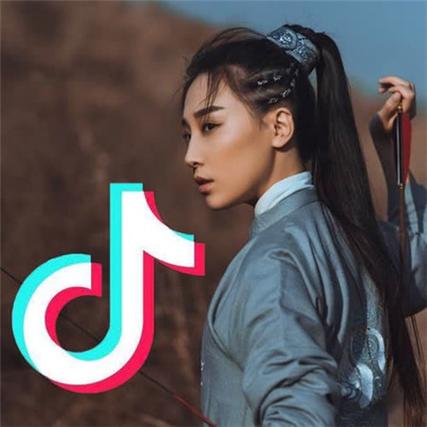 抖音头像下的加号截图