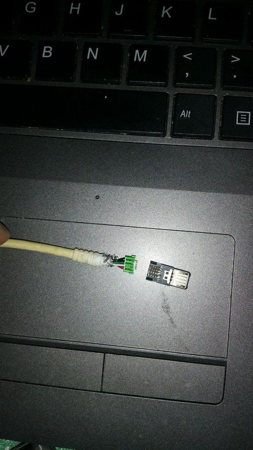 数据线和电脑连接不上