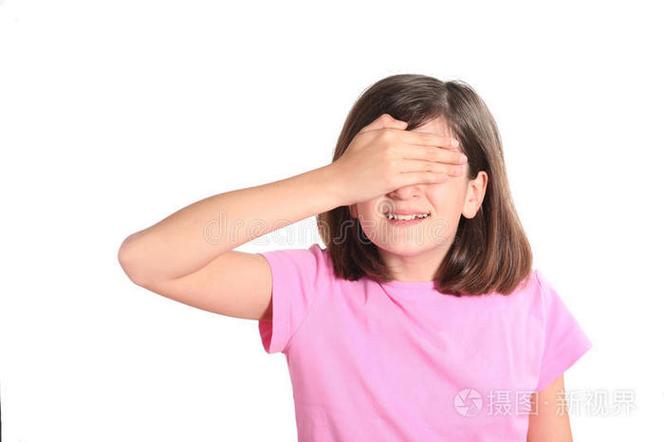 闭眼能看到东西是怎回事