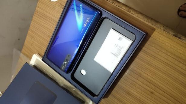 vivox27换内屏多少钱缩略图