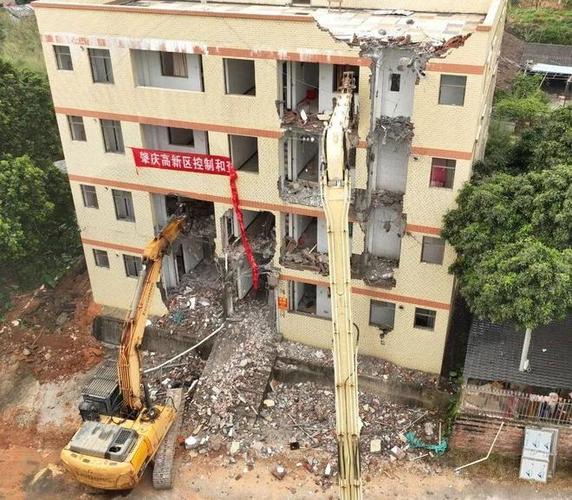 国有土地上自建房属于违建吗图标