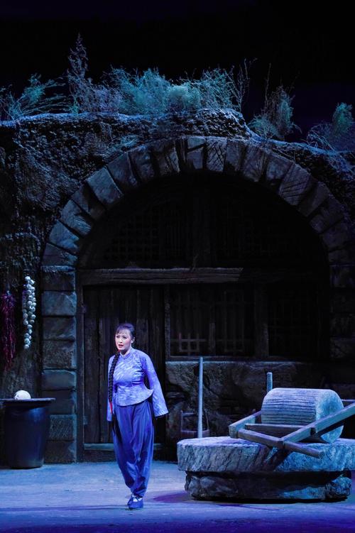 兰花花本人照片
