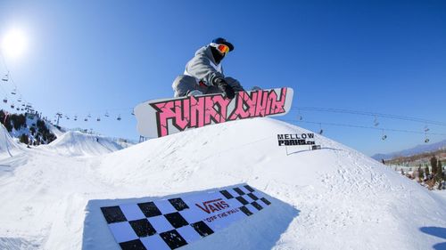 skatehere滑板中文网