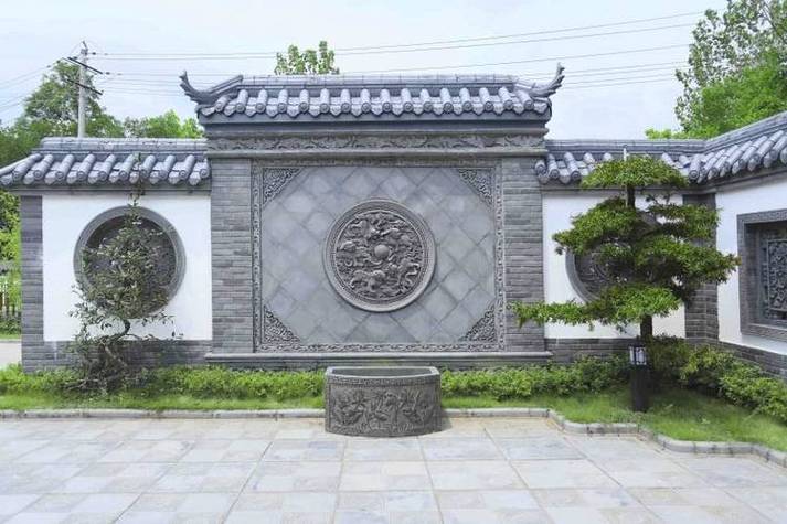 大门口挡煞墙