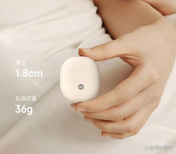 便宜耐用学生蓝牙耳机图标