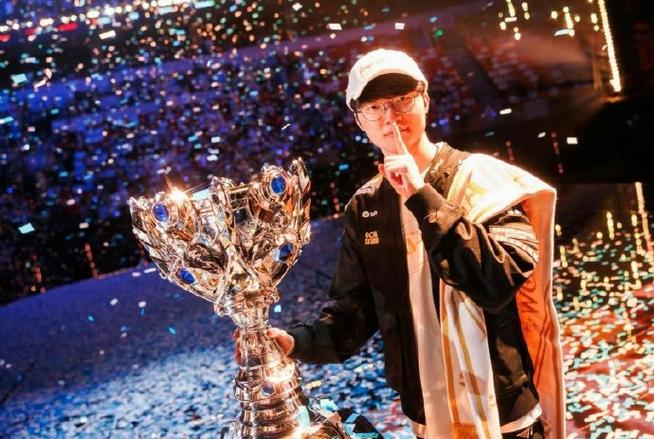 faker17岁世界冠军