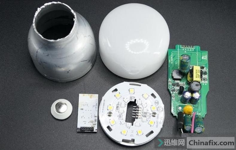 yeelight床头灯拆解缩略图